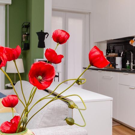 Vivimi Home Fiordalisi Stile & Comfort Vicino Metro Milan Bagian luar foto