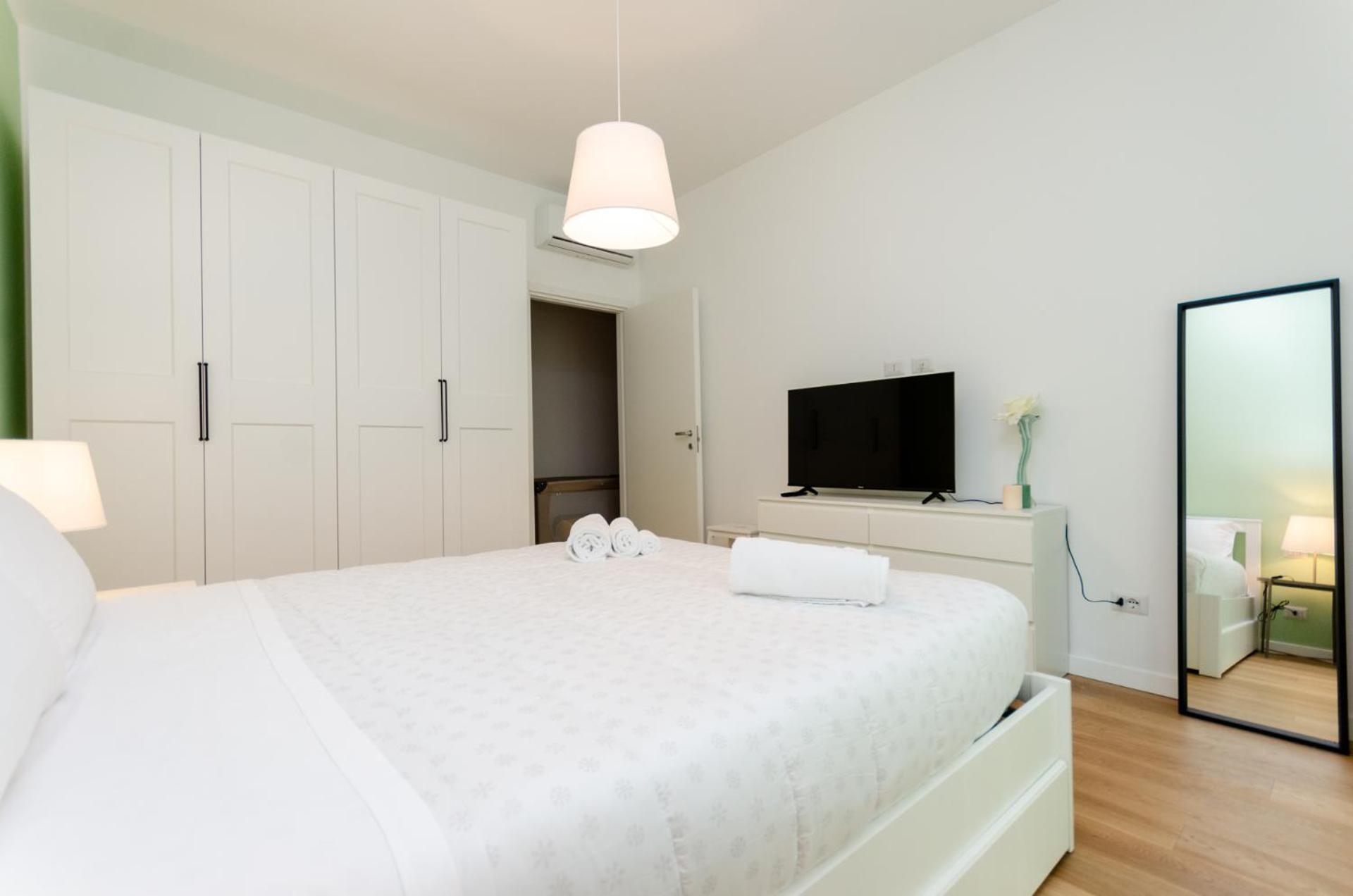 Vivimi Home Fiordalisi Stile & Comfort Vicino Metro Milan Bagian luar foto