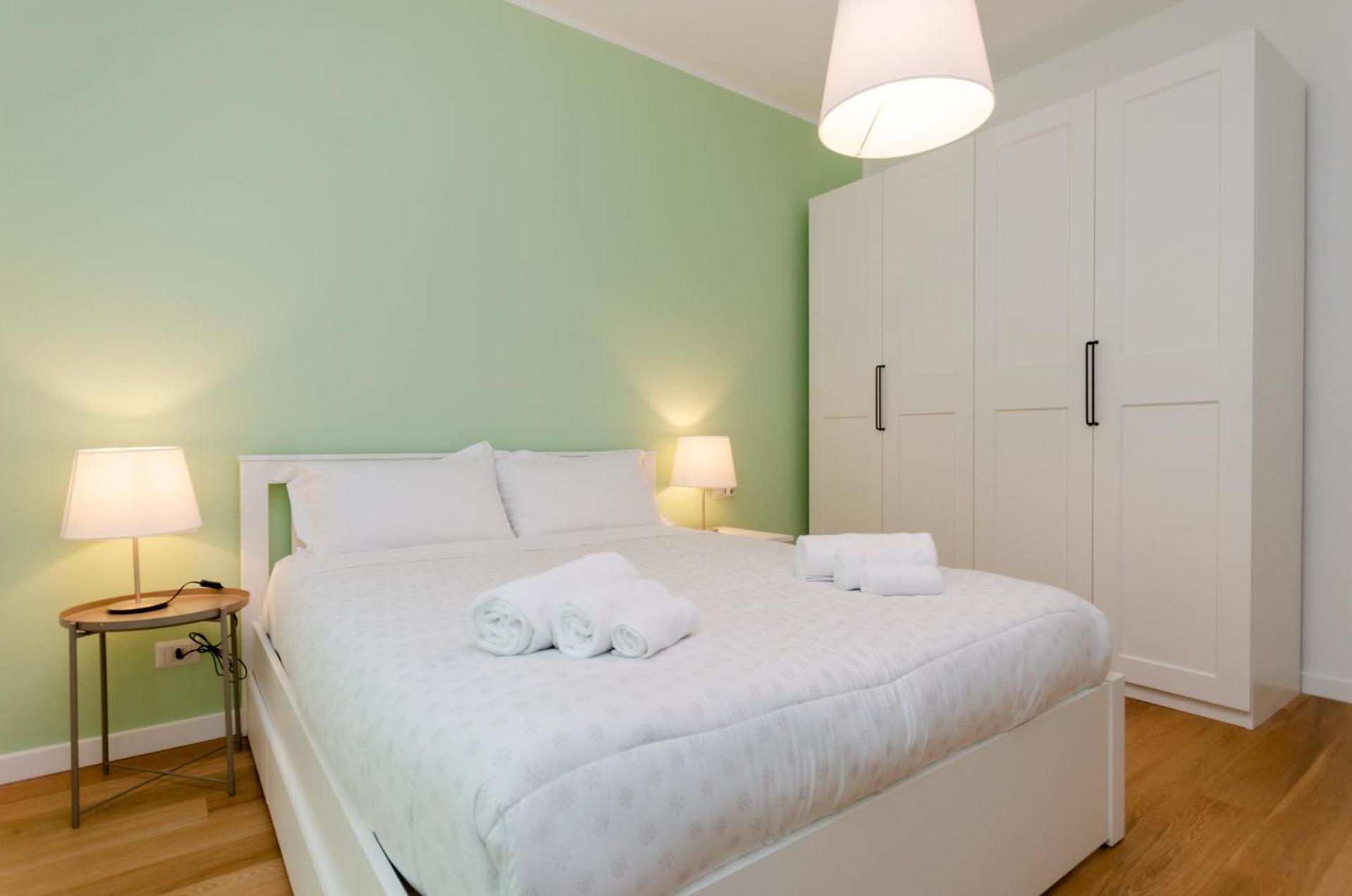 Vivimi Home Fiordalisi Stile & Comfort Vicino Metro Milan Bagian luar foto