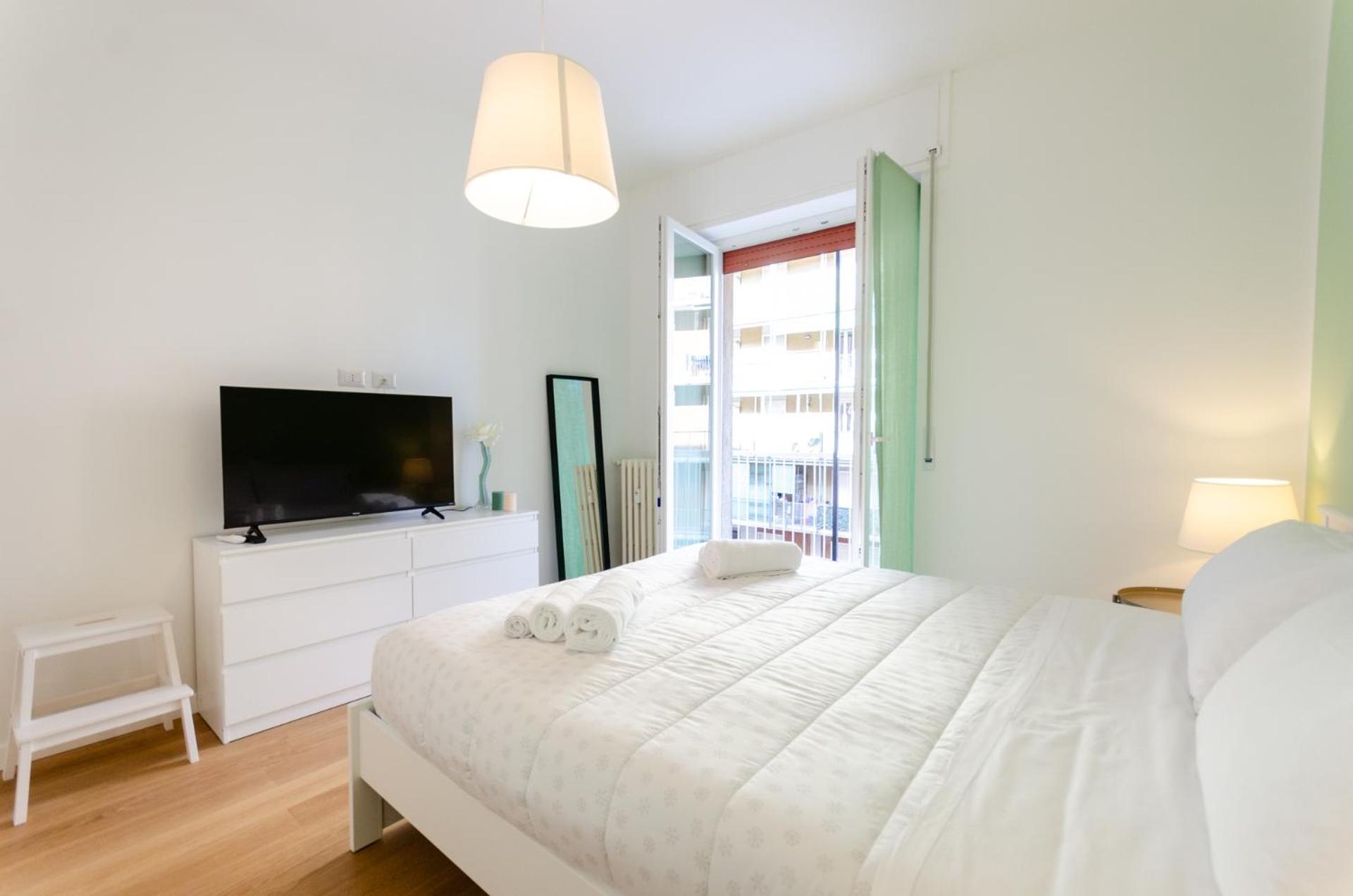 Vivimi Home Fiordalisi Stile & Comfort Vicino Metro Milan Bagian luar foto