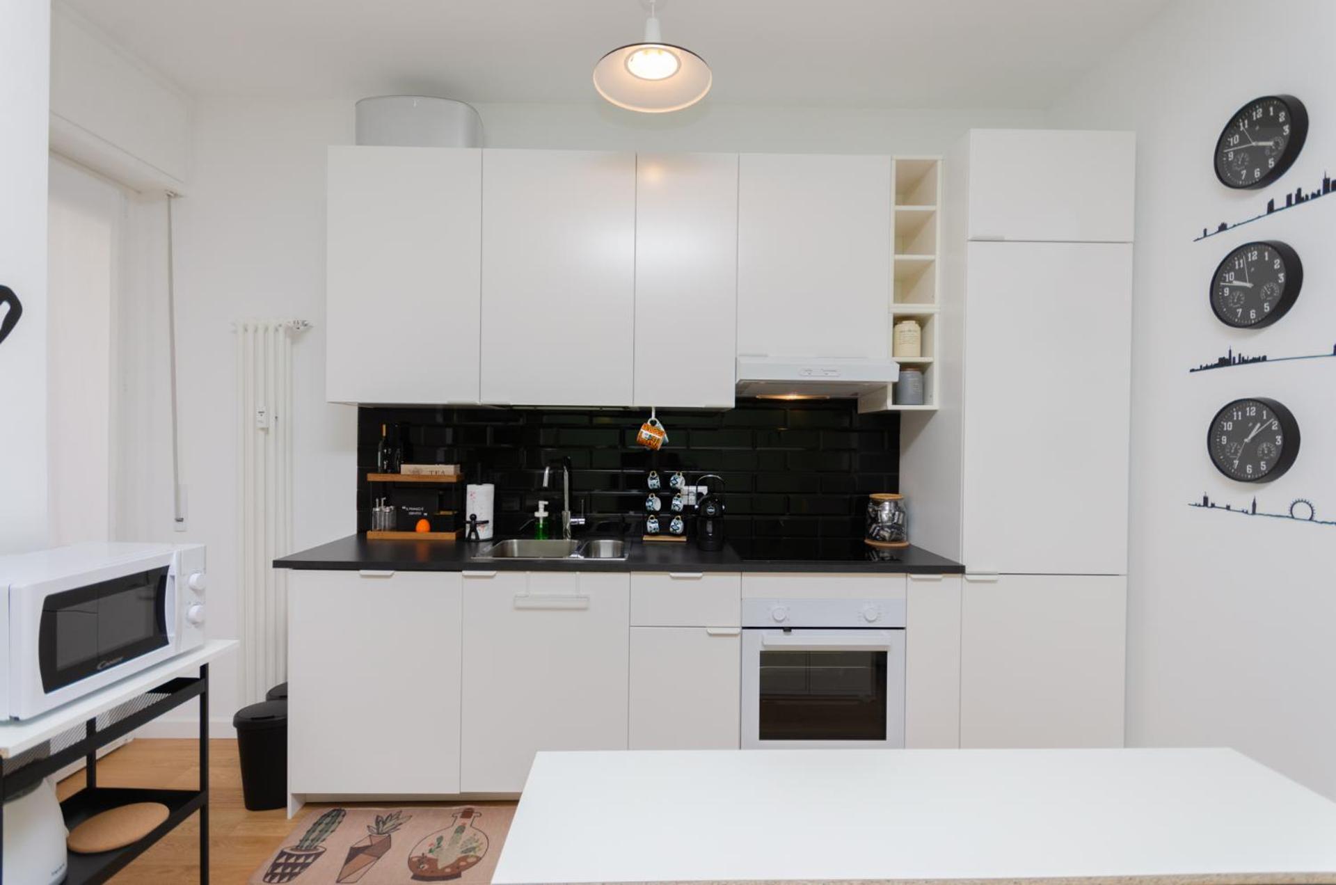 Vivimi Home Fiordalisi Stile & Comfort Vicino Metro Milan Bagian luar foto